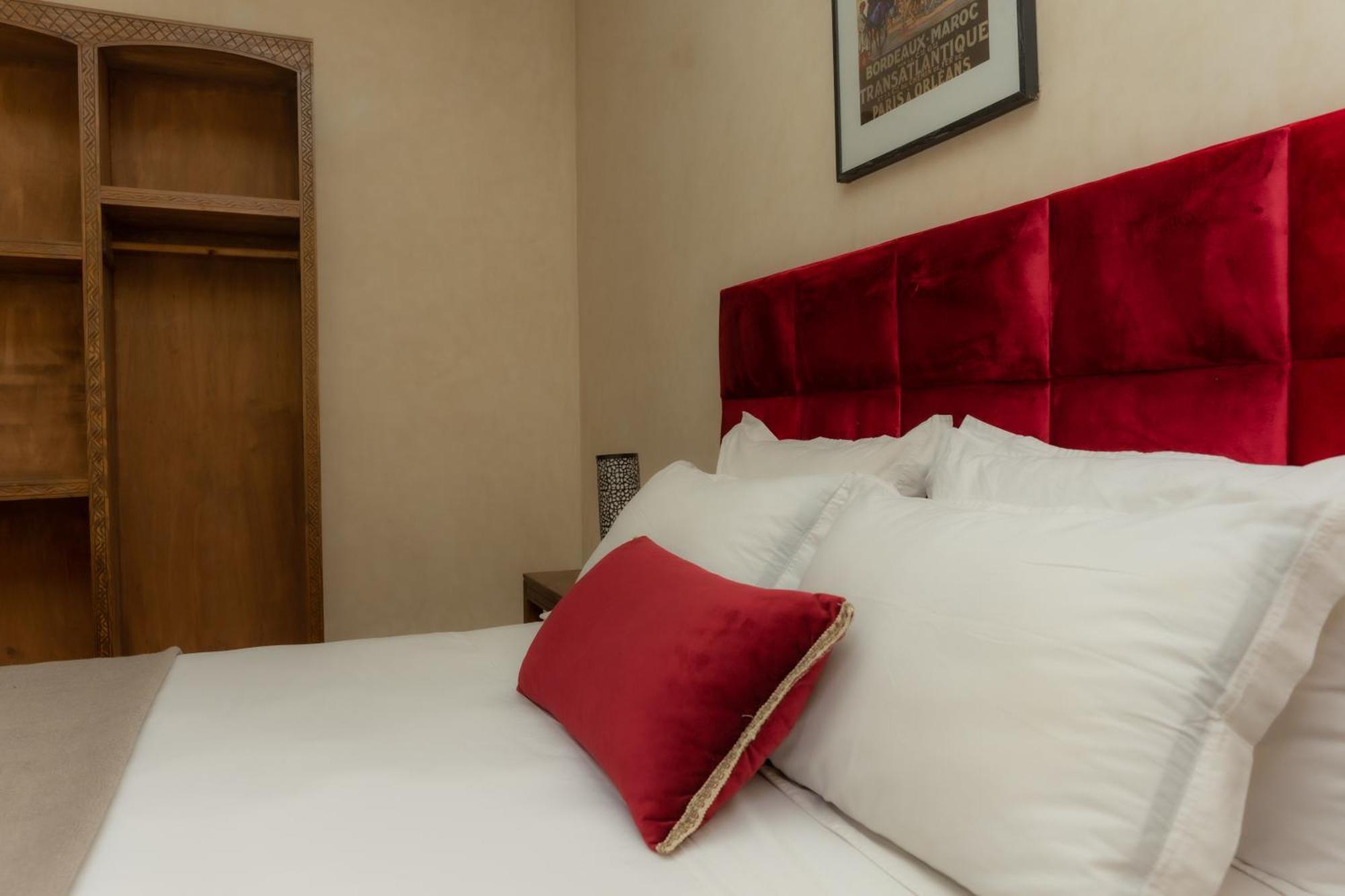 Auberge Riad Dlim Tamraght エクステリア 写真